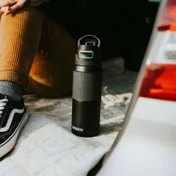 Kambukka Elton Insulated 750 Trinkflasche Dunkelgrau - Schwarz - Blau -Sidas Shop Kambukka Elton Insulated 750 Drinkfles 5 2207221002