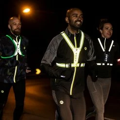 Rogelli LED Weste Schwarz 9 Rogelli LED Weste Schwarz -Sidas Shop Rogelli Led Vest 4 2110071454 1